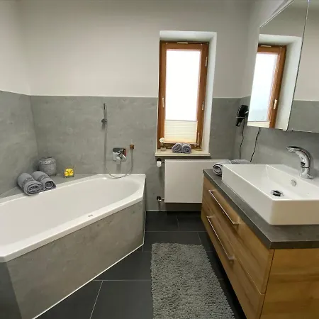 Apartamento Mitten Im Bayerischen Wald-95m² + *netflix* Direkt Am Skilift!